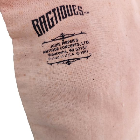 Handmade Pillow made from Bagtiques - Judie Pieper's Antique Concepts - Waukesha - Picture 5 of 9